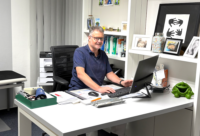 Dr. (Univ. Budapest)